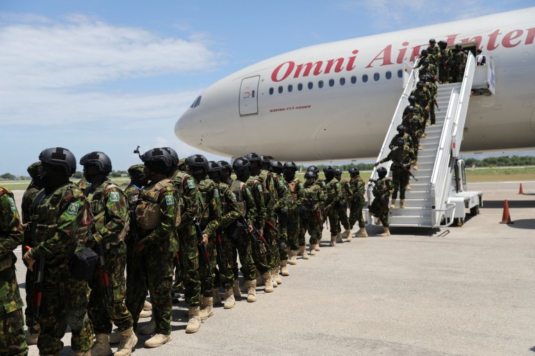 More Kenyan police deploy to tackle Haiti violence