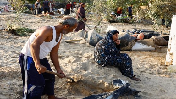 What bombs did Israel use against the al-Mawasi ‘safe zone’ in Gaza? | Refugees News