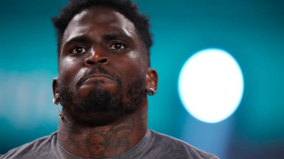 Jones: Tyreek Hill could have handled traffic stop better, but he didn’t deserve police violence