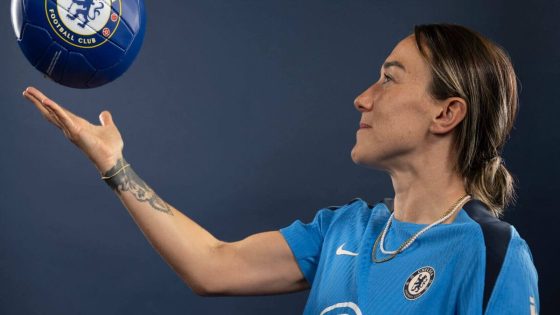 Lucy Bronze: 'It took me 30 seconds to decide to join Chelsea. They've got everything here'