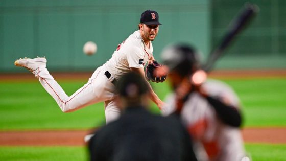 Kutter Crawford makes 30th start, but Red Sox offense falters once again