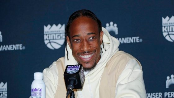 Why DeMar DeRozan wants more athletes to open up on mental health, show their 'Clark Kent side'