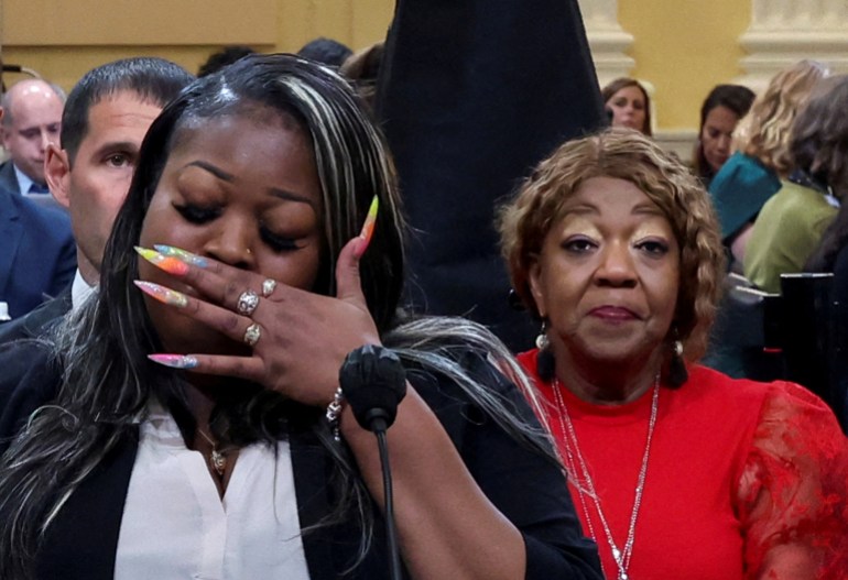 Wandrea ‘Shaye’ Moss, l, and her mother Ruby Freeman, r, were the target of death threats [File/Michael Reynolds/Reuters] 