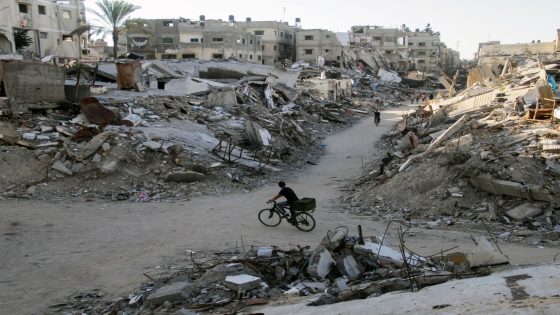 Palestinians ‘starving’ in northern Gaza as Israel presses assault | Israel-Palestine conflict News