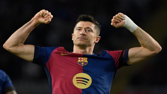 Barcelona 5 Sevilla 1: Lewandowski scores again, Gavi's emotional return, classy Cubarsi