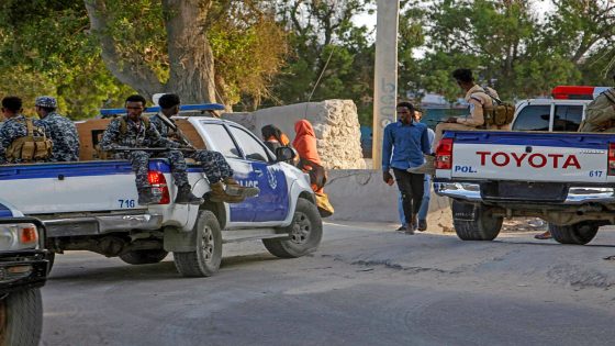 Seven killed in suicide bombing at cafe in Somalia’s Mogadishu | Al-Shabab News