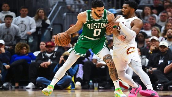 Cavs' Kenny Atkinson effect, Jayson Tatum's MVP case, Sixers spiraling and more