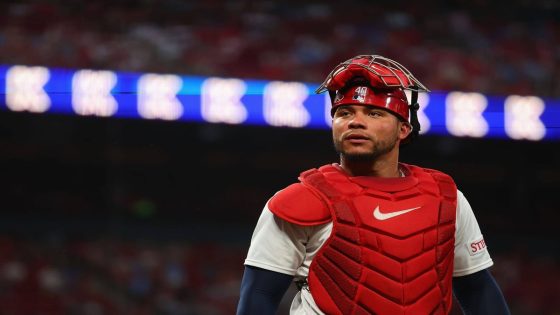 Willson Contreras to move to first base: What it means for Cardinals' 2025 plans