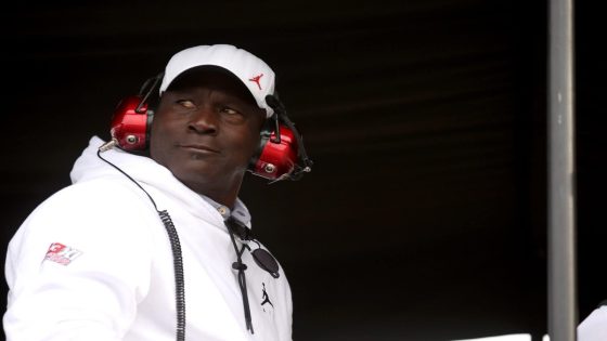 Teams suing NASCAR — Michael Jordan’s 23XI Racing and Front Row Motorsports — to race in 2025