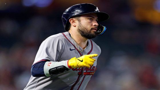 Braves decline option on Travis d'Arnaud: Are they adding flexibility for a big addition?