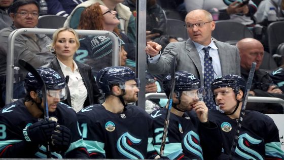 NHL new coach check-in: Analyzing 8 teams’ early returns and changes