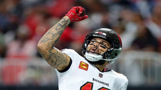 Mike Evans returns to practice, will play vs. Giants after hamstring injury