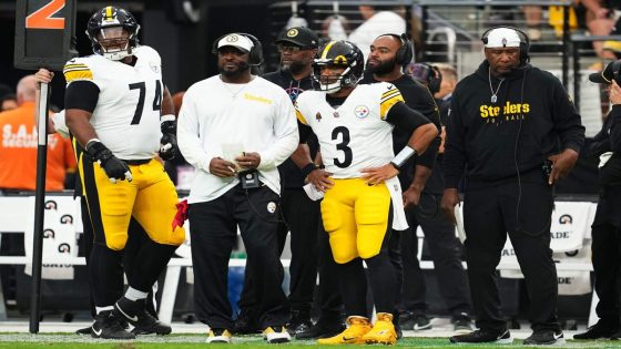 Steelers predictions at NFL midseason: Mike Tomlin wins award, first playoff game since 2016