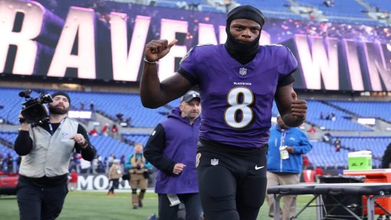 What Lamar Jackson's Ravens have in common with Brady's Pats and Peyton's Colts