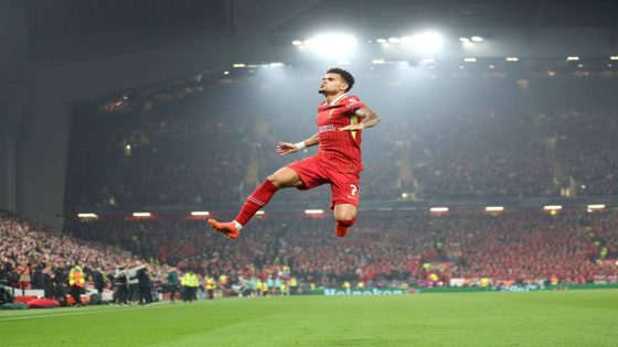 Liverpool 4 Bayer Leverkusen 0 – Slot outshines Alonso as Diaz lights up Anfield