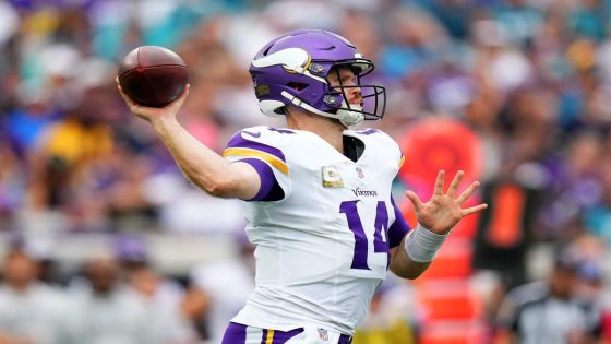 Vikings-Titans preview, predictions: Can Sam Darnold right the ship in Tennessee?