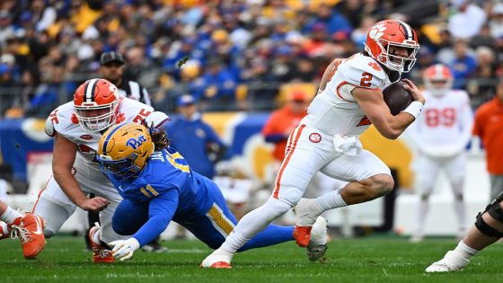 Clemson rallies past Pitt, stays in the hunt for ACC title game appearance