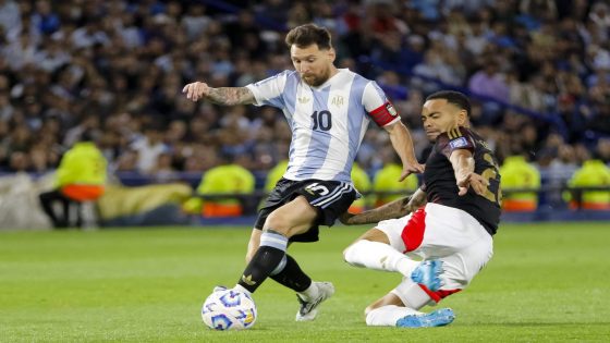 Lionel Messi matches Landon Donovan's international assist record in Argentina win