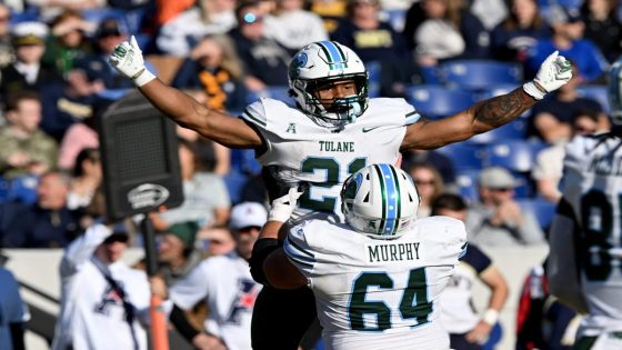 Tulane shuts out Navy, clinches AAC title matchup vs. Army: Could Green Wave make Playoff?