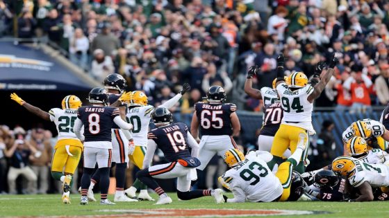 Jordan Love's late TD drive, blocked kick helps Packers edge Bears: Key takeaways