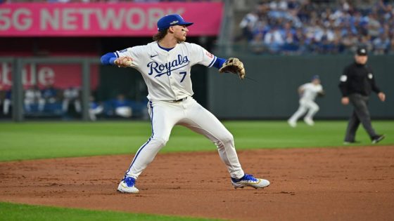 2024 Gold Glove Award winners: Bobby Witt Jr., Carlos Santana among 14 first-time honorees