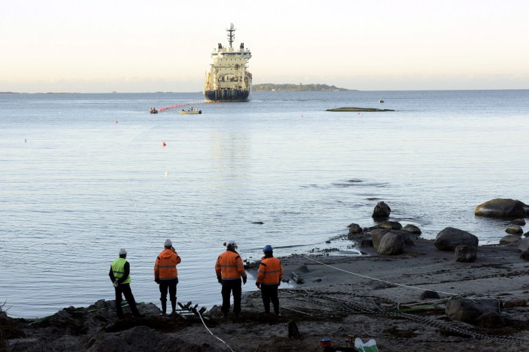 The C-Lion1 submarine telecommunications cable is being laid to the bottom of the Baltic Sea by cable ship Ile de Brehat on the shore of Helsinki, Finland on October 12, 2015. Lehtikuva/Heikki Saukkomaa/via REUTERS ATTENTION EDITORS - THIS IMAGE WAS PROVIDED BY A THIRD PARTY. NO THIRD PARTY SALES. NOT FOR USE BY REUTERS THIRD PARTY DISTRIBUTORS. FINLAND OUT. NO COMMERCIAL OR EDITORIAL SALES IN FINLAND.