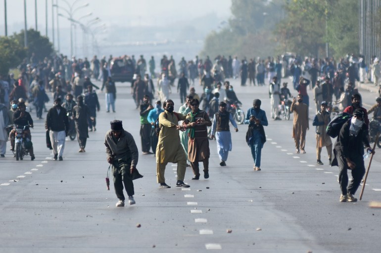 Thousands of supporters of former prime minister Imran Khan and his PTI party arrived in Islamabad on November 26 to demand his release. [W.K. Yousufzai / AP Photo]