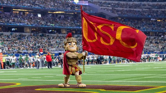 USC signs 5-star DL Jahkeem Stewart, beats out Ohio State, Oregon, LSU