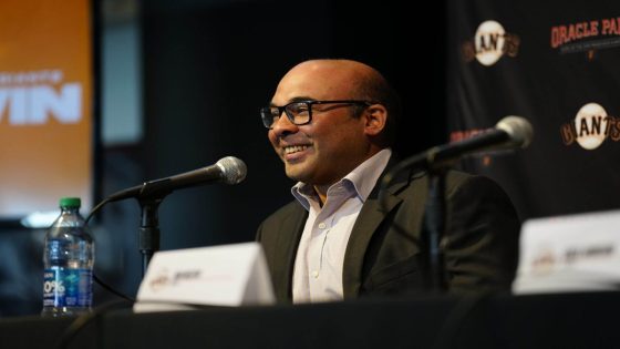 Farhan Zaidi talking to Dodgers about front office role: Sources