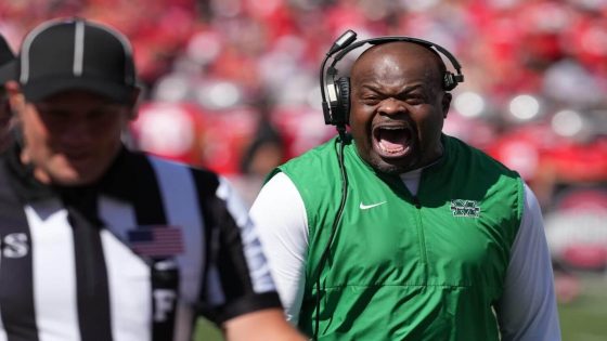 Marshall coach Charles Huff expected to leave for Southern Miss after Sun Belt title win: Source