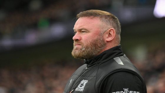 Plymouth not considering sacking Wayne Rooney, says chairman