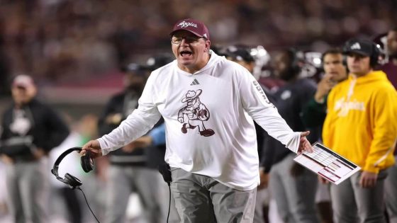 Back in Texas' shadow, Texas A&M's 12-year SEC head start can't prevent an old nightmare