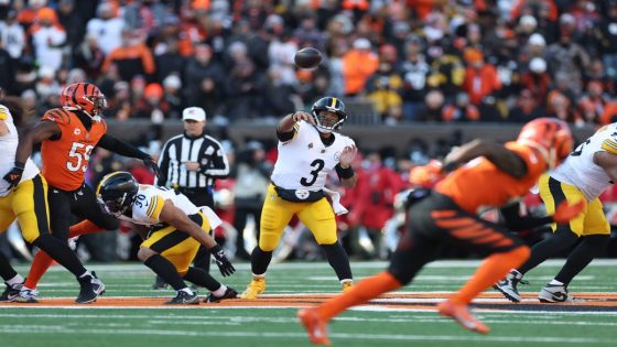 AFC North Whiparound: Russell Wilson's rebound, bungling Bengals top stunning storylines