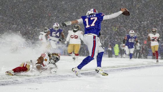 49ers look a lot like their 2020 snakebit selves in snowy, blowout loss to the Bills