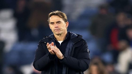 'Sacked in the morning' chants for Lopetegui after West Ham hit 31 shots but lose again