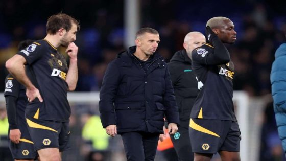 Gary O'Neil vows to fight on at Wolves after heavy Everton defeat