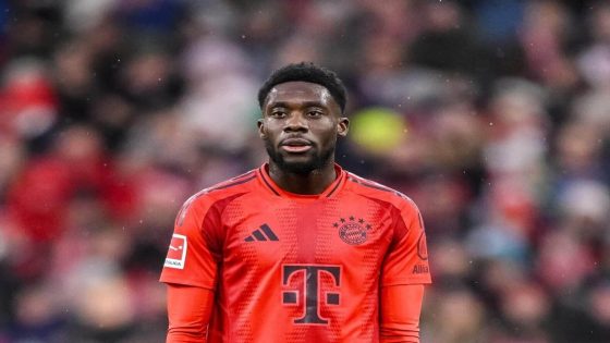 Canada's Alphonso Davies out indefinitely with muscle injury sustained in Bayern Munich game